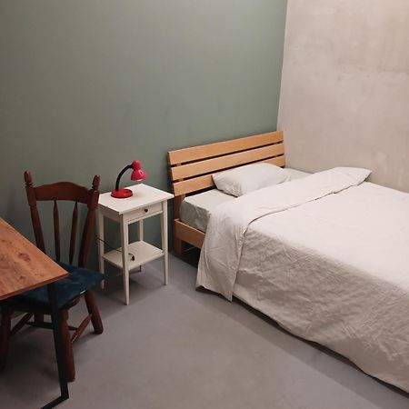 Shared Flat In An Artists District Pikris Gora Διαμέρισμα Τυφλίδα Εξωτερικό φωτογραφία
