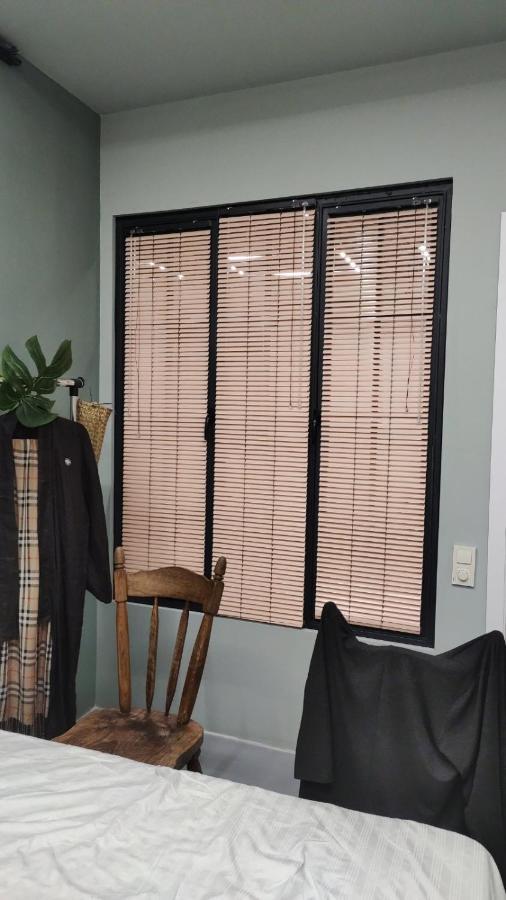 Shared Flat In An Artists District Pikris Gora Διαμέρισμα Τυφλίδα Εξωτερικό φωτογραφία