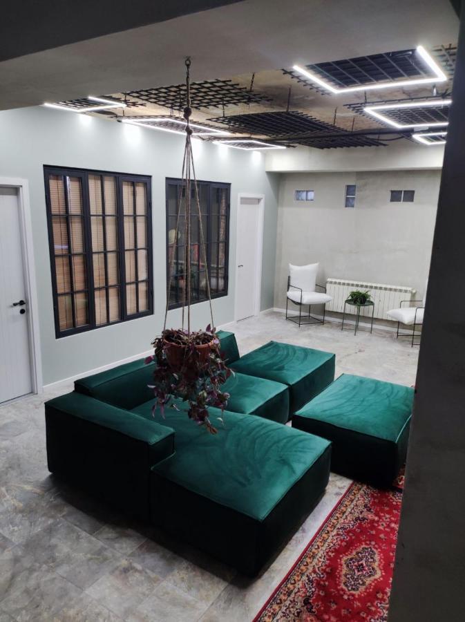 Shared Flat In An Artists District Pikris Gora Διαμέρισμα Τυφλίδα Εξωτερικό φωτογραφία