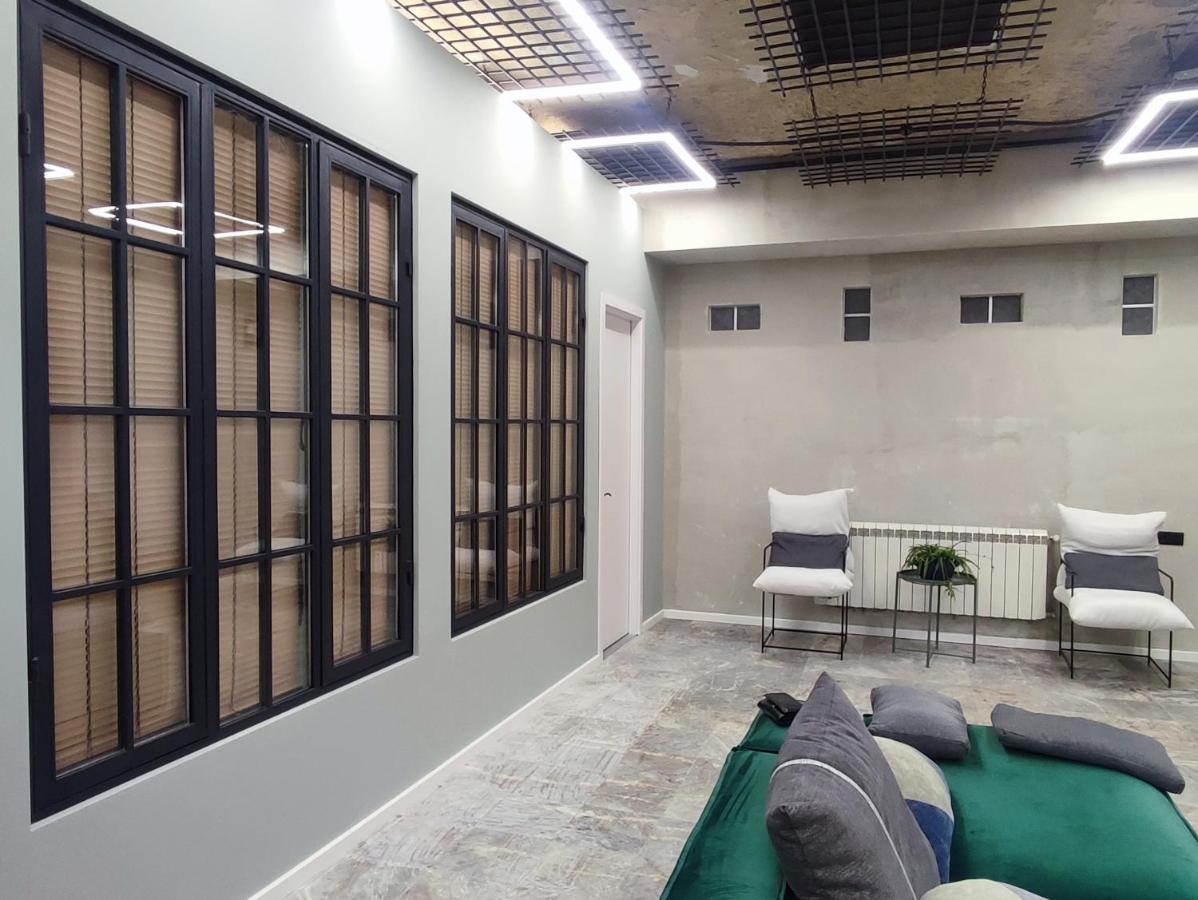 Shared Flat In An Artists District Pikris Gora Διαμέρισμα Τυφλίδα Εξωτερικό φωτογραφία