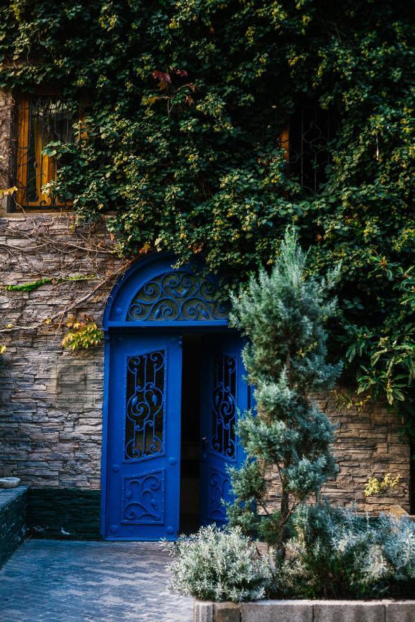 Shared Flat In An Artists District Pikris Gora Διαμέρισμα Τυφλίδα Εξωτερικό φωτογραφία