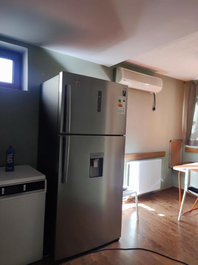 Shared Flat In An Artists District Pikris Gora Διαμέρισμα Τυφλίδα Εξωτερικό φωτογραφία