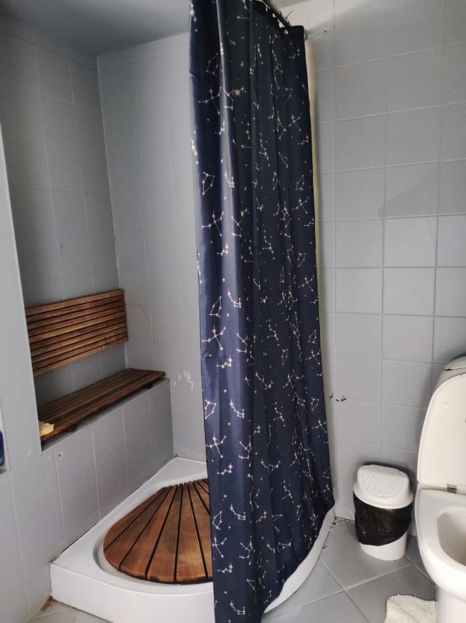 Shared Flat In An Artists District Pikris Gora Διαμέρισμα Τυφλίδα Εξωτερικό φωτογραφία